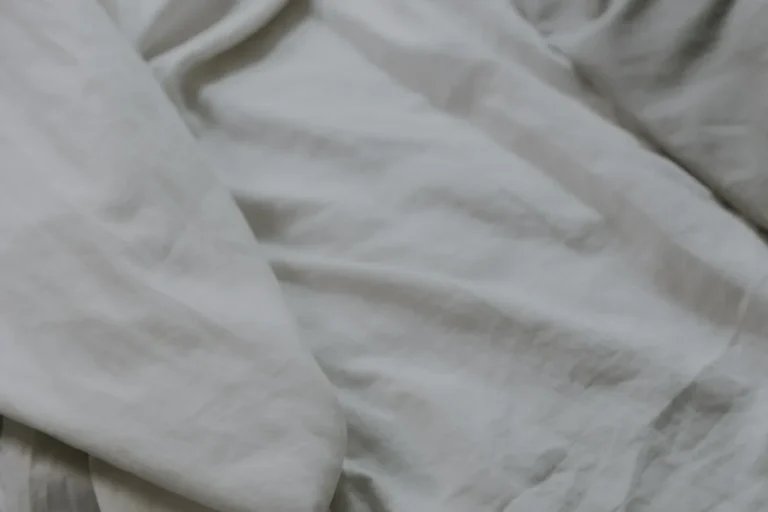 Trace de punaise de lit sur drap